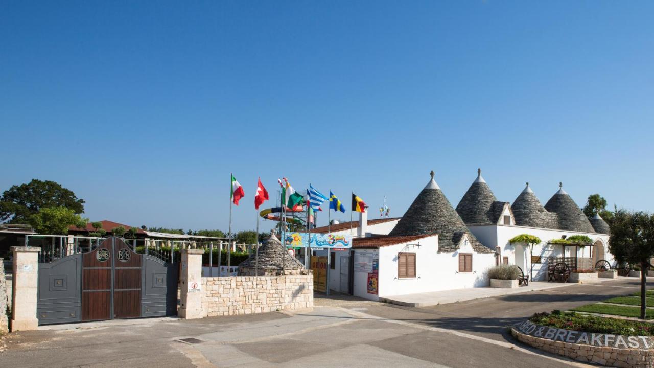 Bed And Breakfast Trulli San Leonardo อัลเบโรเบลโล ภายนอก รูปภาพ