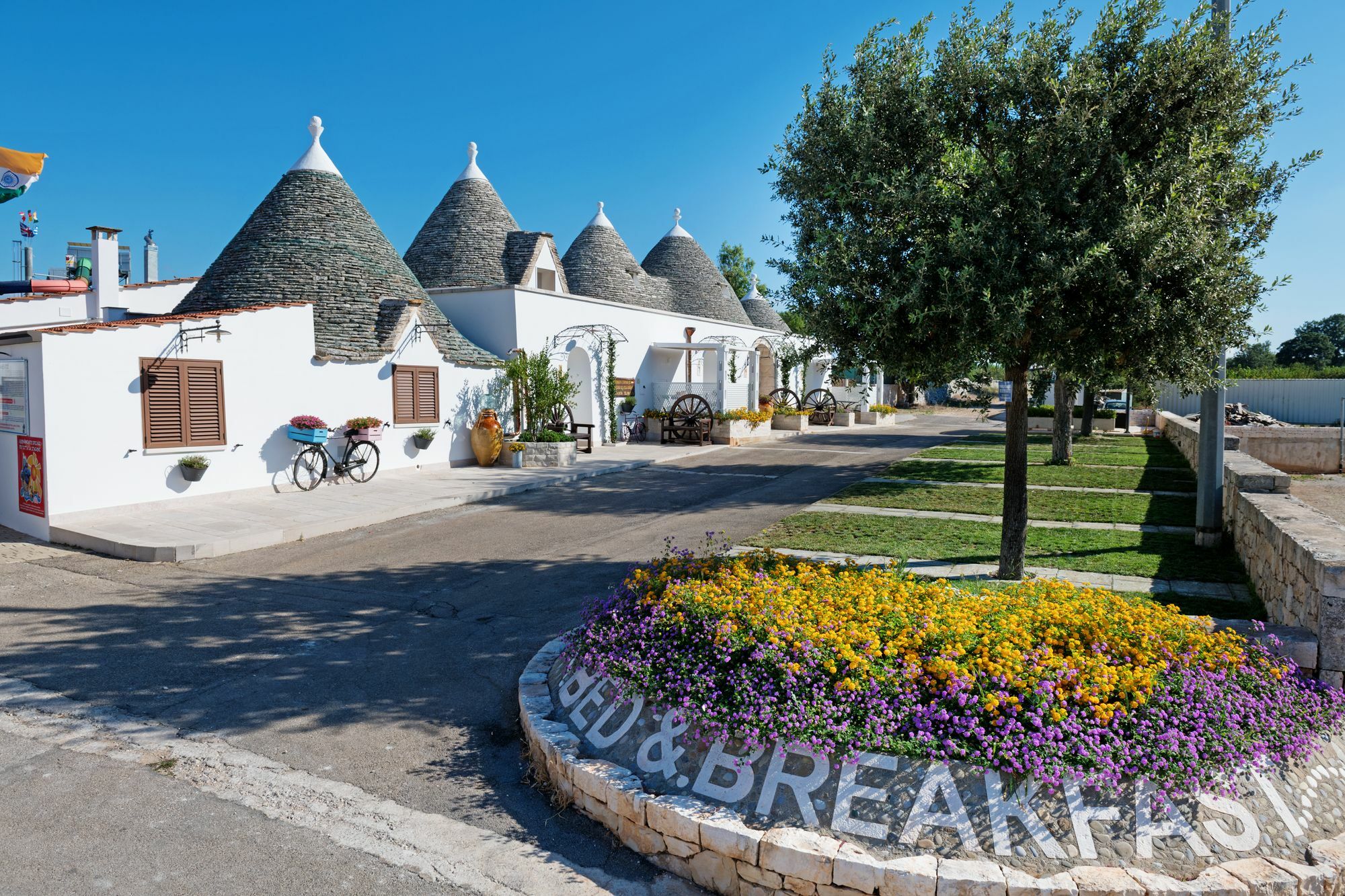 Bed And Breakfast Trulli San Leonardo อัลเบโรเบลโล ภายนอก รูปภาพ